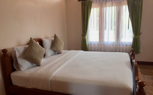 Apartments in the resort with a swimming pool on the beach Chong Mon
