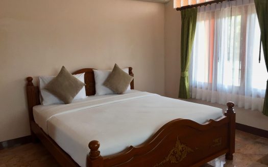 Apartments in the resort with a swimming pool on the beach Chong Mon