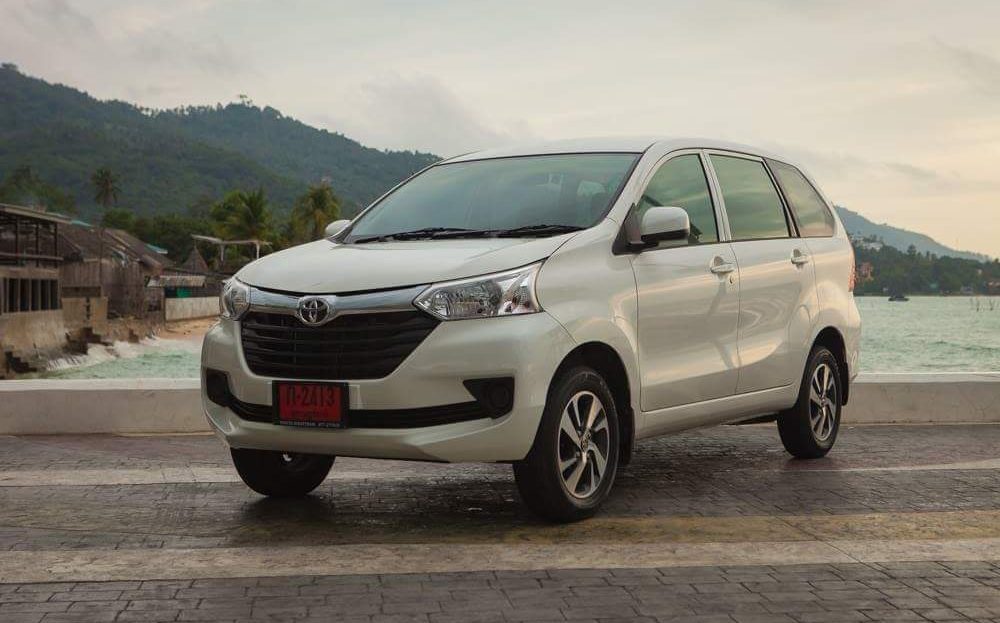 White Toyota Avanza for rent on Samui