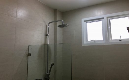 SPAcious apartment with sea view in Choeng Mon