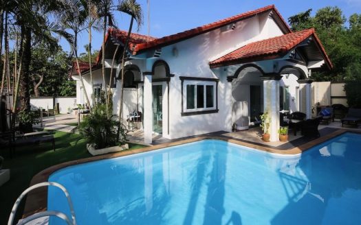 Villa with 5 bedrooms in 200 m from Bo Phut Beach for rent on Samui