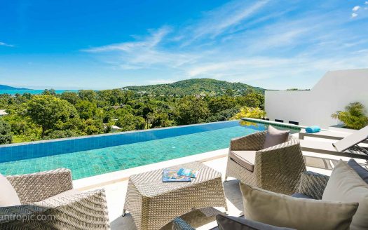 Villa with 3 bedrooms and sea views in Bophut area, Koh Samui