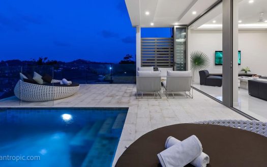 4-Bedroom Villa with Panoramic View of Choeng Mon Beach