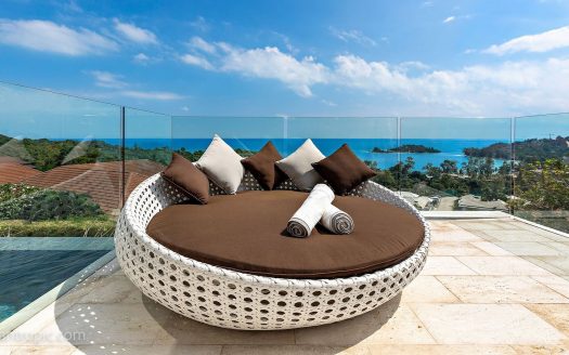 4-Bedroom Villa with Panoramic View of Choeng Mon Beach