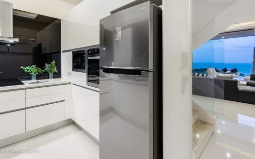 4-Bedroom Villa with Panoramic View of Choeng Mon Beach