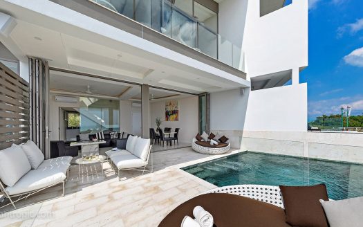 4-Bedroom Villa with Panoramic View of Choeng Mon Beach