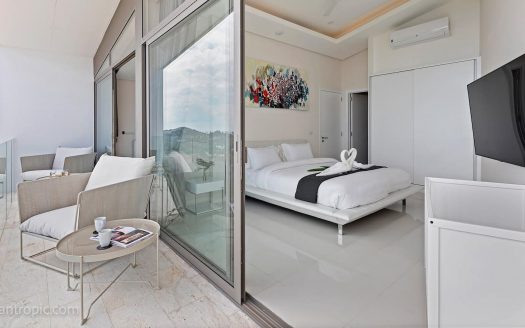 4-Bedroom Villa with Panoramic View of Choeng Mon Beach
